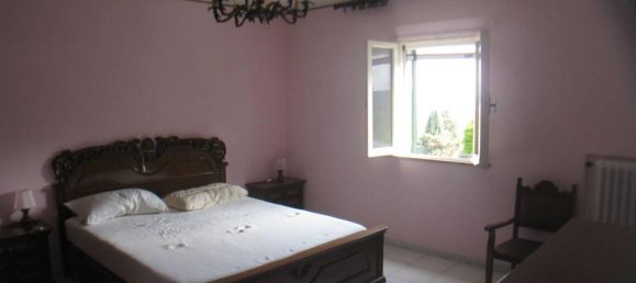 5 rooms Apartment in Osimo, Italy No. 151544 13