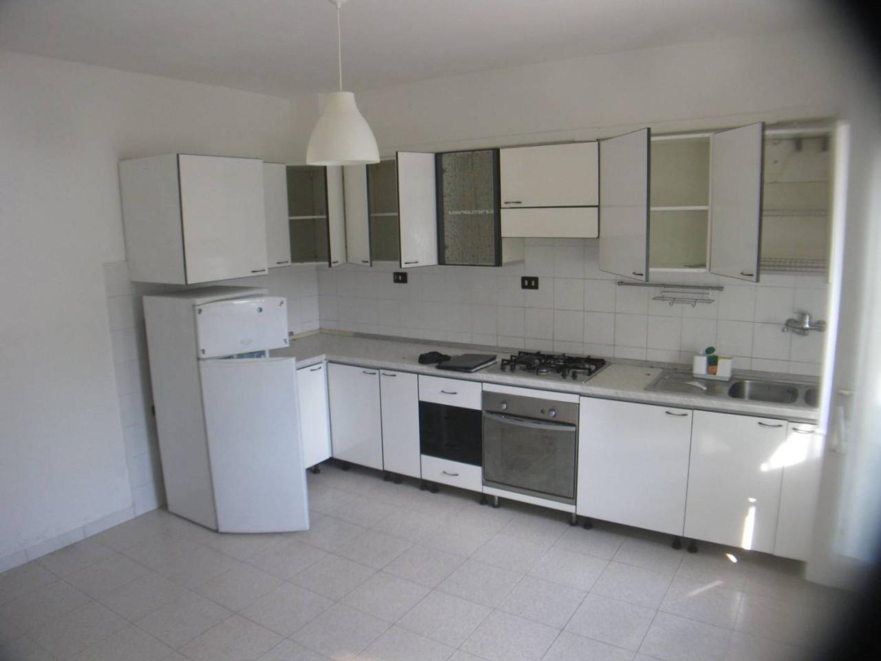 5 rooms Apartment in Osimo, Italy No. 151544