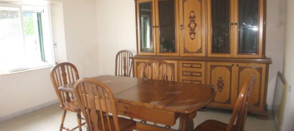 5 rooms Apartment in Osimo, Italy No. 151544 4