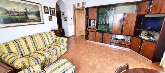 1 bedroom Apartment in Milan, Italy No. 358863 6