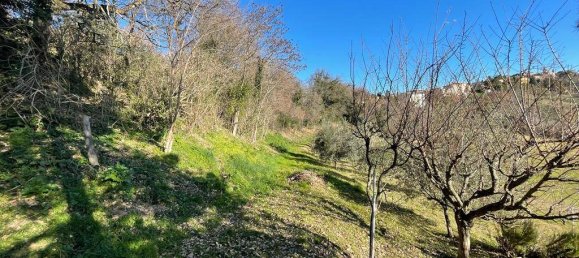 2 Schlafzimmer Haus in Petriolo, Italy, Nr. 145520 15