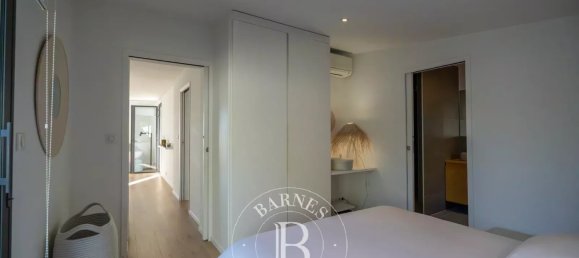 Villa de 3 dormitorios en Ajaccio, France No. 44534 12