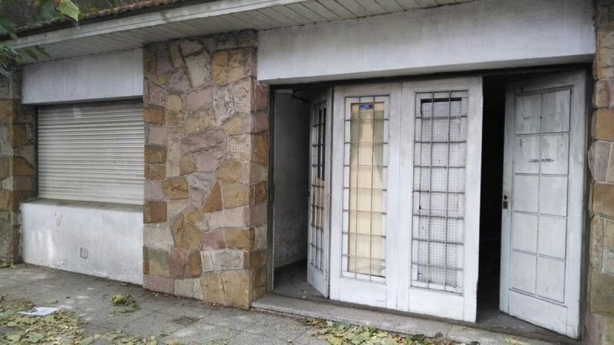 3 bedrooms House in Mar del Plata, Argentina No. 72117