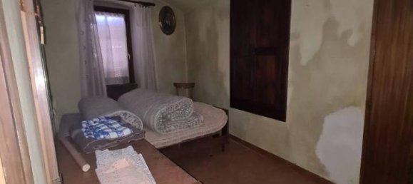 6 rooms House in Moiola, Italy No. 116769 8