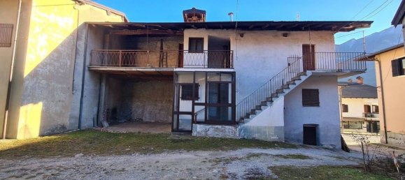 6 rooms House in Moiola, Italy No. 116769 2