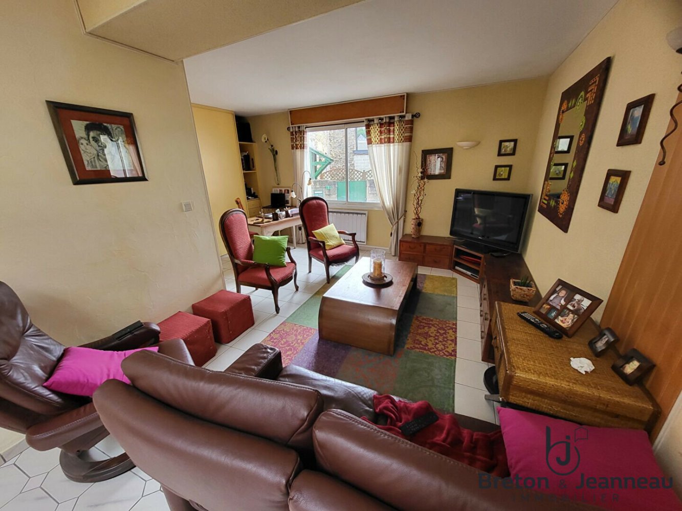 Casa T3 em Montsurs, France N.º 357928