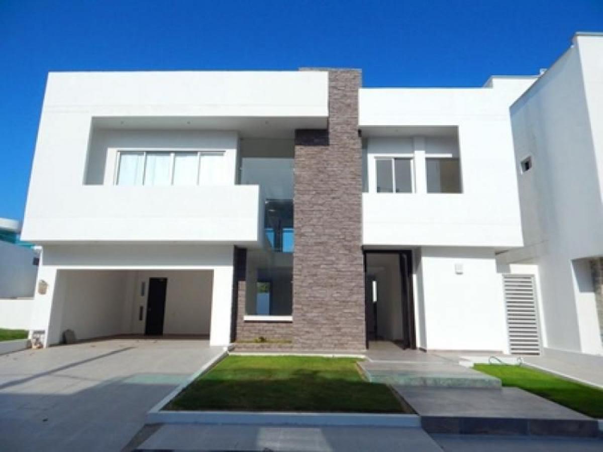 4 bedrooms House in Atlantico, Colombia No. 2367
