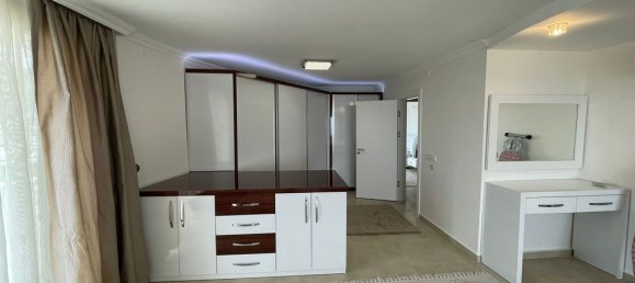 Penthouse 3+1 in Cikcilli, Turkey No. 4032 5