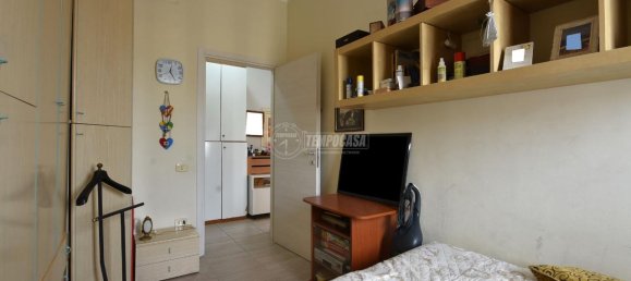 4-salle Appartement à Osimo, Italy No. 151564 16