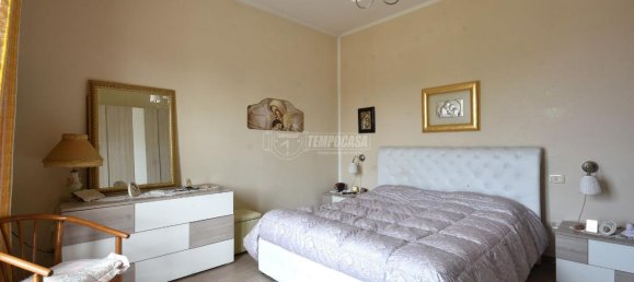 4-salle Appartement à Osimo, Italy No. 151564 4