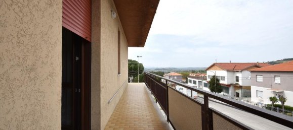 4-salle Appartement à Osimo, Italy No. 151564 24