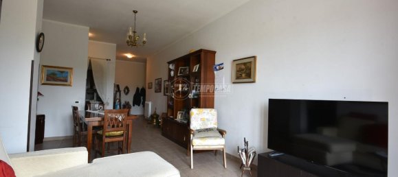 4-salle Appartement à Osimo, Italy No. 151564 7