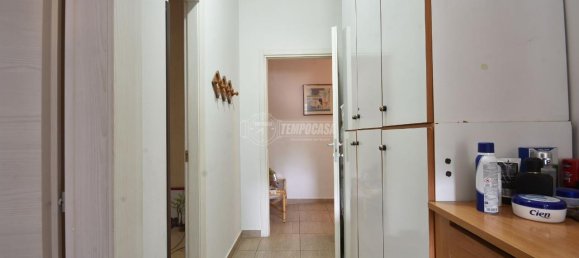 4-salle Appartement à Osimo, Italy No. 151564 10