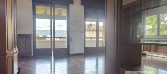 3 bedrooms Villa in Creazzo, Italy No. 331078 26