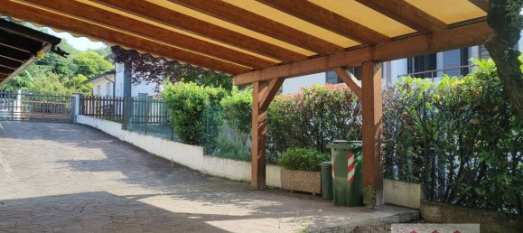 3 bedrooms Villa in Creazzo, Italy No. 331078 11