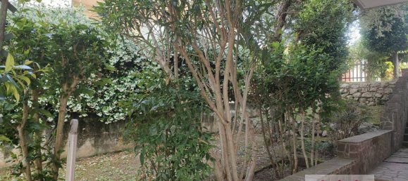 3 bedrooms Villa in Creazzo, Italy No. 331078 8