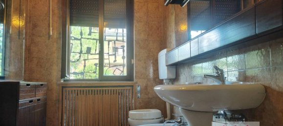 3 bedrooms Villa in Creazzo, Italy No. 331078 29