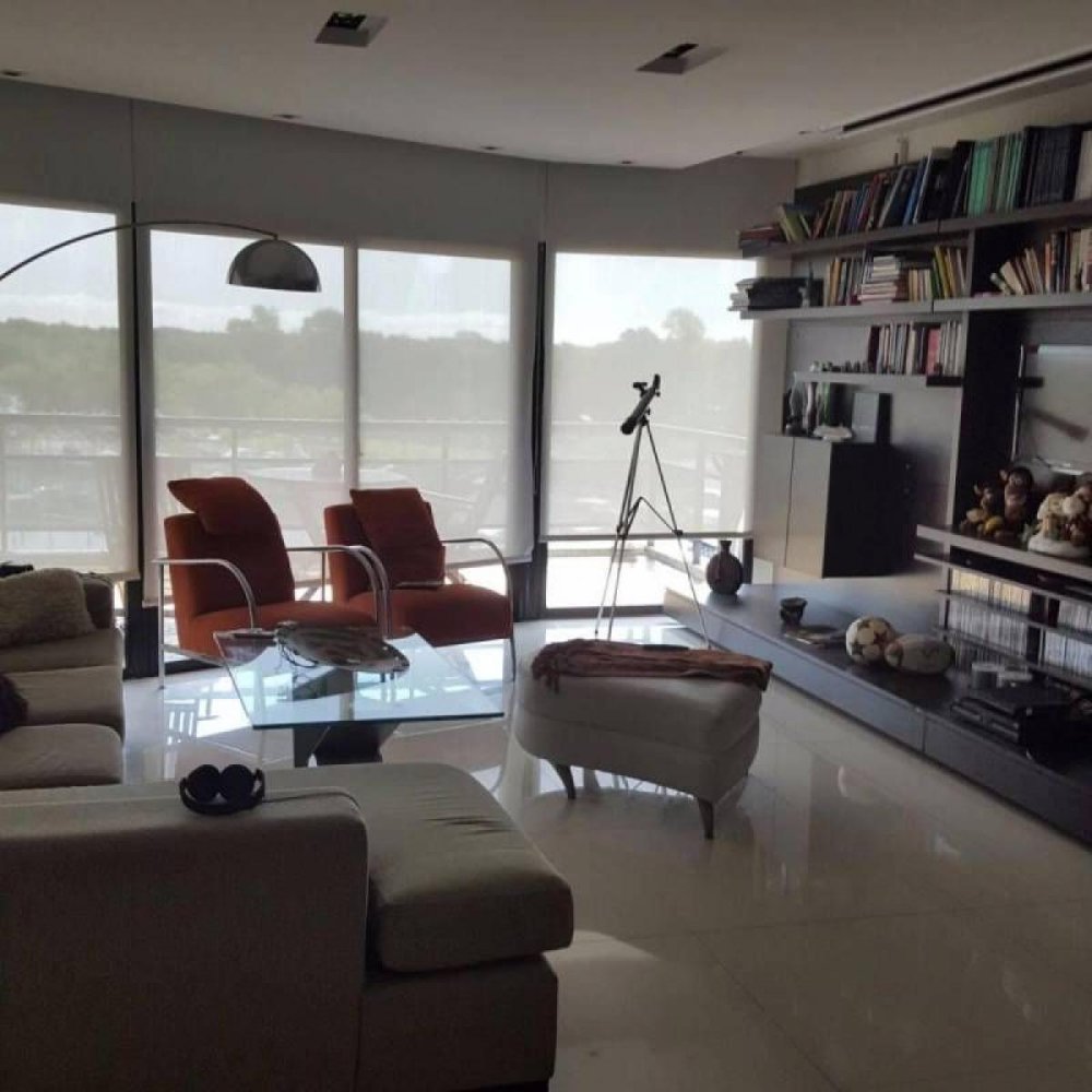 Квартира с 2 спальнями в Тигре, Аргентина № 102272