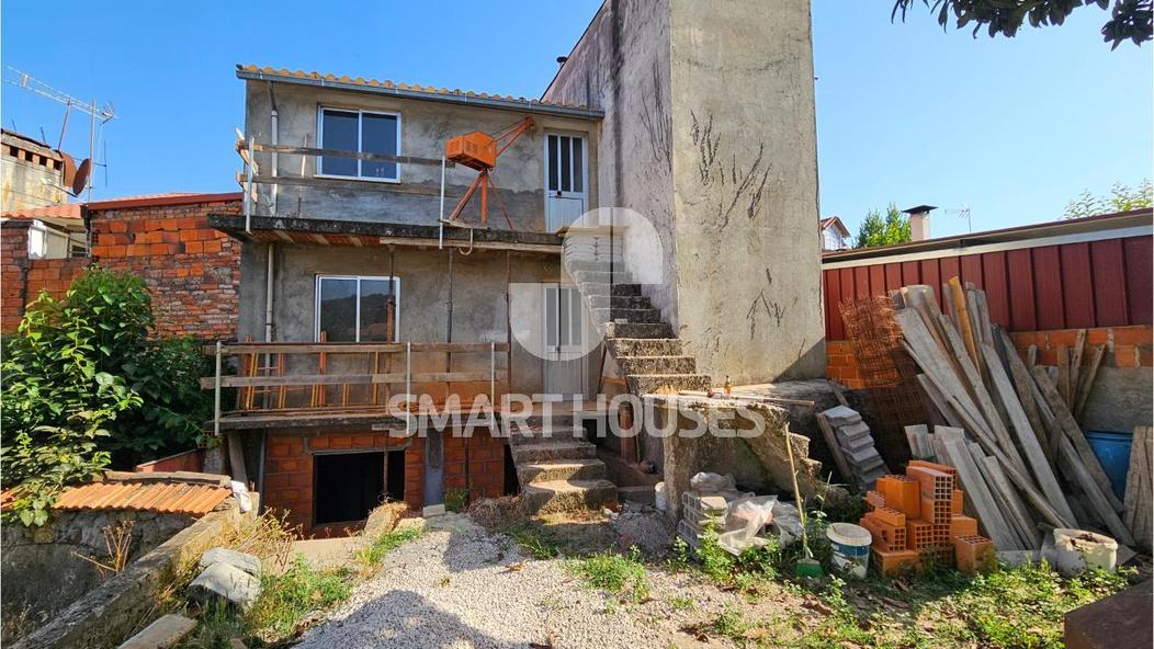 6 bedrooms Building in Arganil, Portugal No. 256431