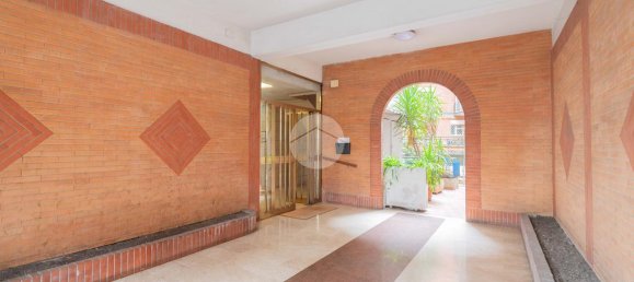 3 rooms Apartment in Rome, Italy No. 12845 3