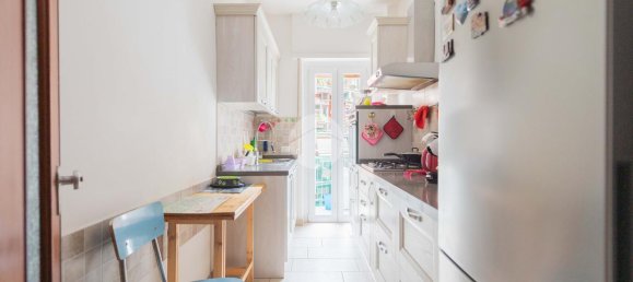 3 rooms Apartment in Rome, Italy No. 12845 27