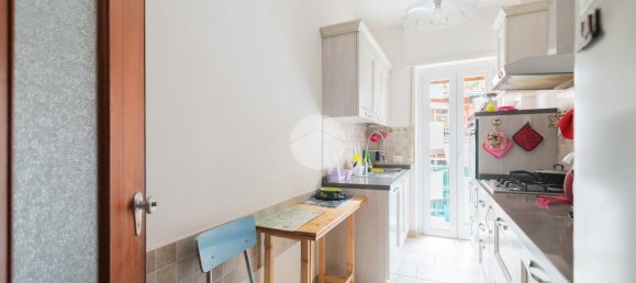 3 rooms Apartment in Rome, Italy No. 12845 29