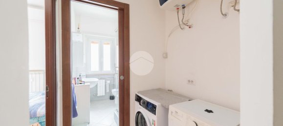 3 rooms Apartment in Rome, Italy No. 12845 33