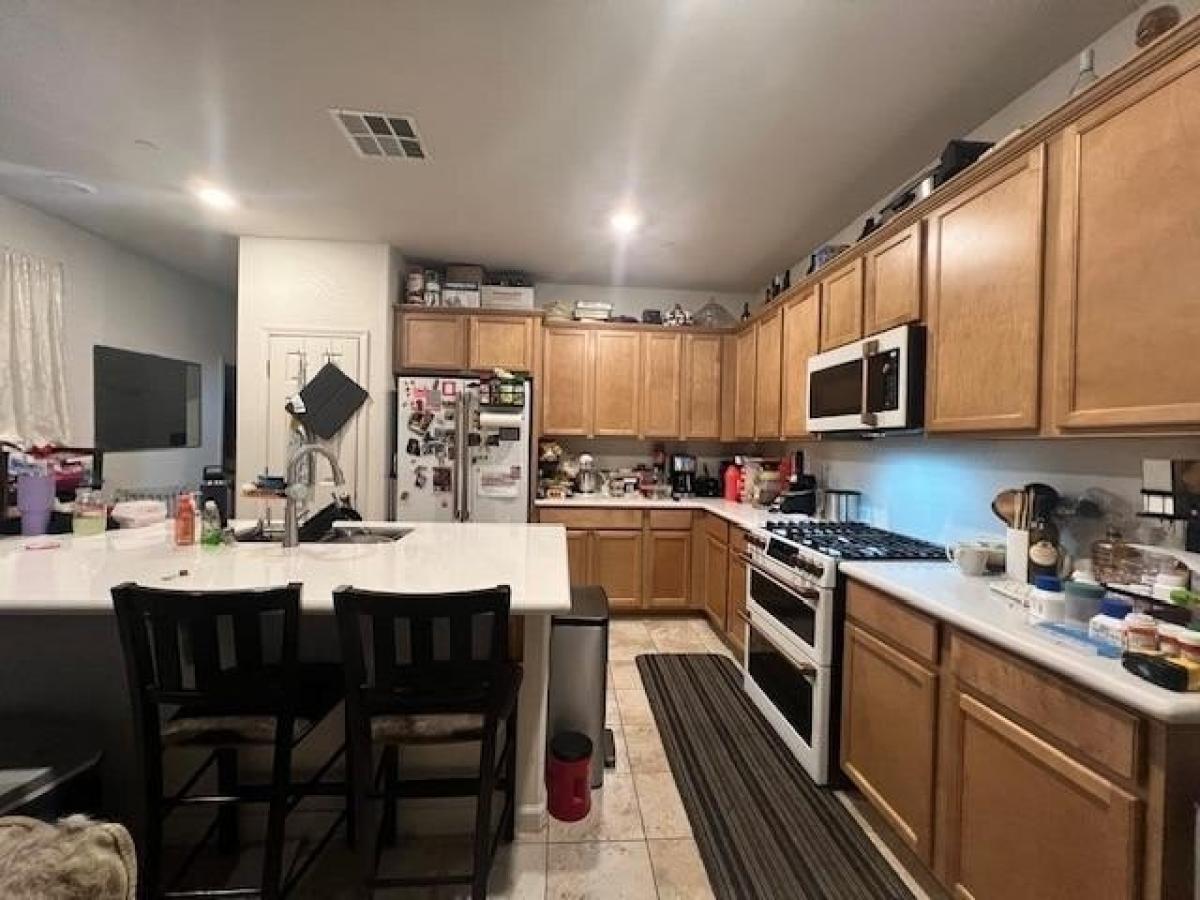 4 bedrooms House in Elk Grove, USA No. 441425