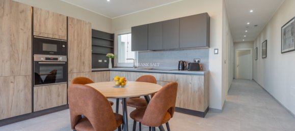 Квартира с 2 спальнями в Сент-Джулианс, Мальта № 4367 7