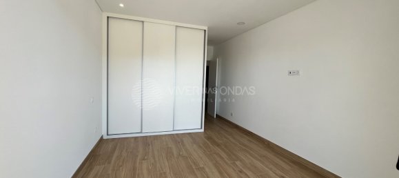 3 bedrooms House in Mexilhoeira Grande, Portugal No. 152847 36