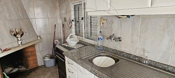 Studio in Favaios, Portugal No. 169723 5