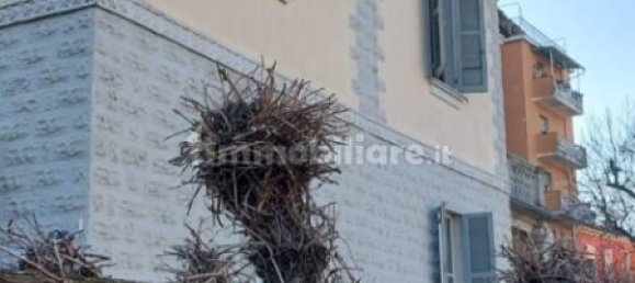 5 bedrooms Villa in Parma, Italy No. 149305 3