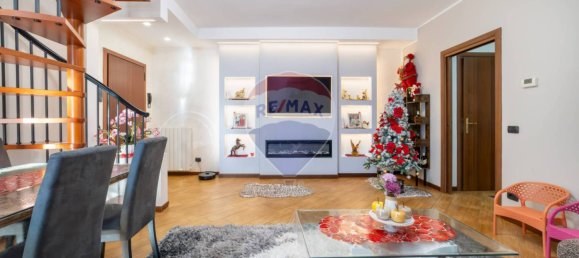 2 bedrooms Apartment in Cassano d'Adda, Italy No. 189563 3