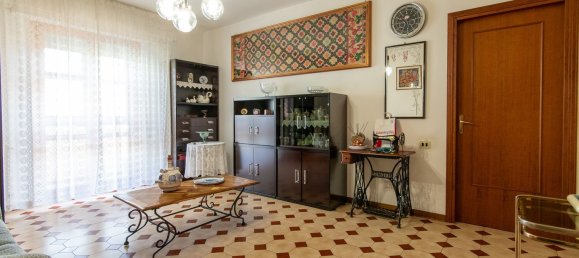 Apartamento de 4 habitaciónes en Quartu Sant'Elena, Italy No. 229132 4