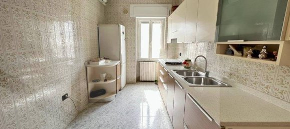 3-Zimmer Gewerbliche Immobilie in Matera, Italy, Nr. 26549 9