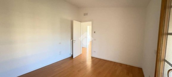 2 Schlafzimmer Wohnung in Bastia Umbra, Italy, Nr. 357071 29