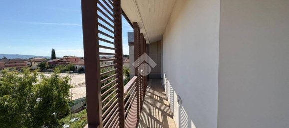 2 Schlafzimmer Wohnung in Bastia Umbra, Italy, Nr. 357071 31