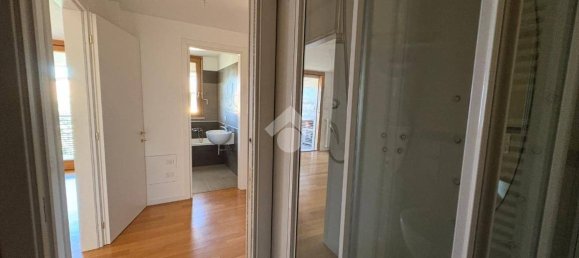 2 Schlafzimmer Wohnung in Bastia Umbra, Italy, Nr. 357071 3