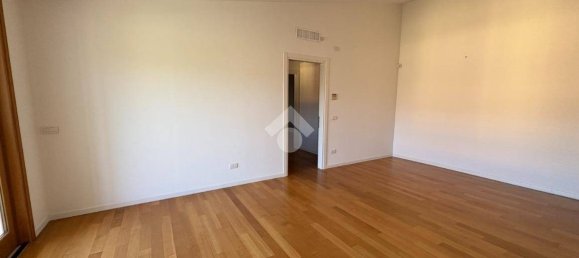 2 Schlafzimmer Wohnung in Bastia Umbra, Italy, Nr. 357071 23