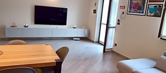 1 Schlafzimmer Haus in Riva presso Chieri, Italy, Nr. 375211 5