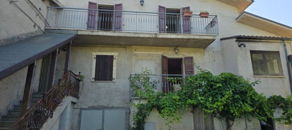 Дом с 6 комнатами в Чинголи, Италия № 262836 2