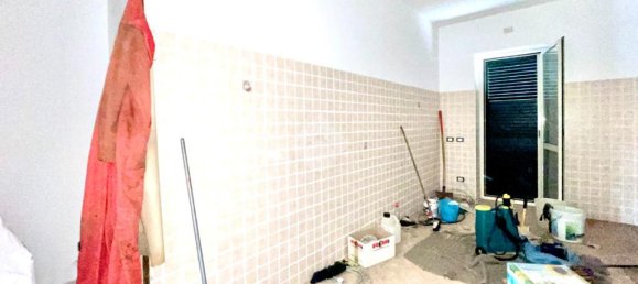 3 Schlafzimmer Villa in Terracina, Italy, Nr. 291927 18