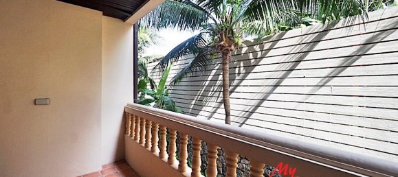 2 bedrooms Condo in Pattaya, Thailand No. 3127 5