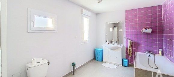 5 bedrooms House in Poilly-lez-Gien, France No. 214325 22