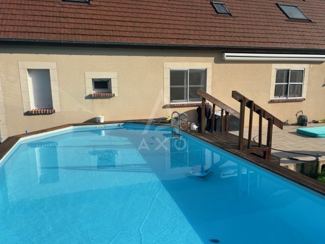 5 bedrooms House in Poilly-lez-Gien, France No. 214325