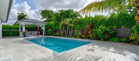 3 dormitorios villa en venta en Miami, Miami-Dade, Florida, USA № 615385 7