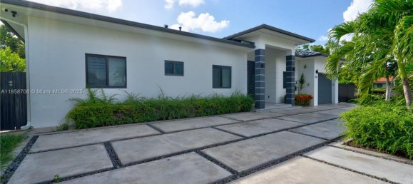 3 dormitorios villa en venta en Miami, Miami-Dade, Florida, USA № 615385 6