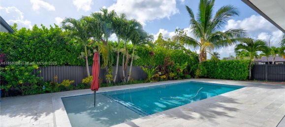 3 dormitorios villa en venta en Miami, Miami-Dade, Florida, USA № 615385 9