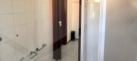 2 rooms Apartment in Rome, Italy No. 21237 14