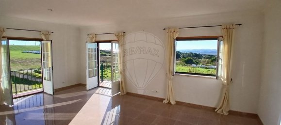 3 bedrooms House in Torres Vedras, Portugal No. 157111 9